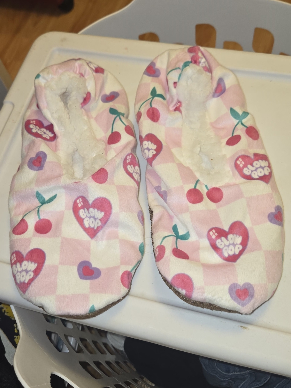 BlowPop Slippers NWOT